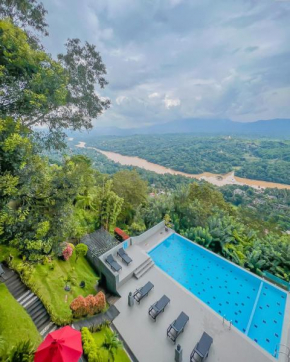 Mount Blue Kandy